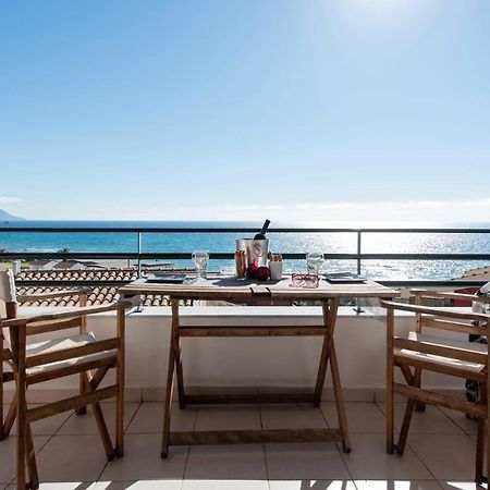 Glyfada Villa View กลีฟาดา ภายนอก รูปภาพ