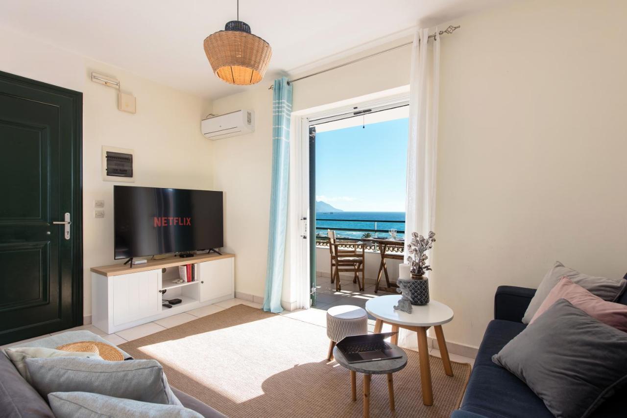 Glyfada Villa View กลีฟาดา ภายนอก รูปภาพ