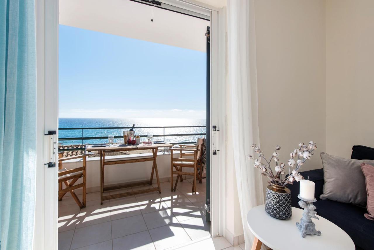 Glyfada Villa View กลีฟาดา ภายนอก รูปภาพ
