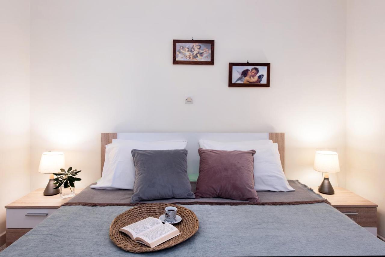 Glyfada Villa View กลีฟาดา ภายนอก รูปภาพ