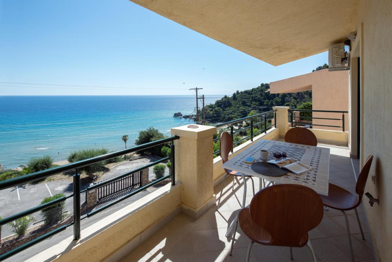 Glyfada Villa View กลีฟาดา ภายนอก รูปภาพ